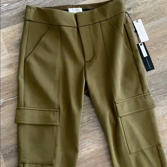 🌟Host Pick✨Anthropologie-The Essential Knit Cargo - Picture 4 of 10